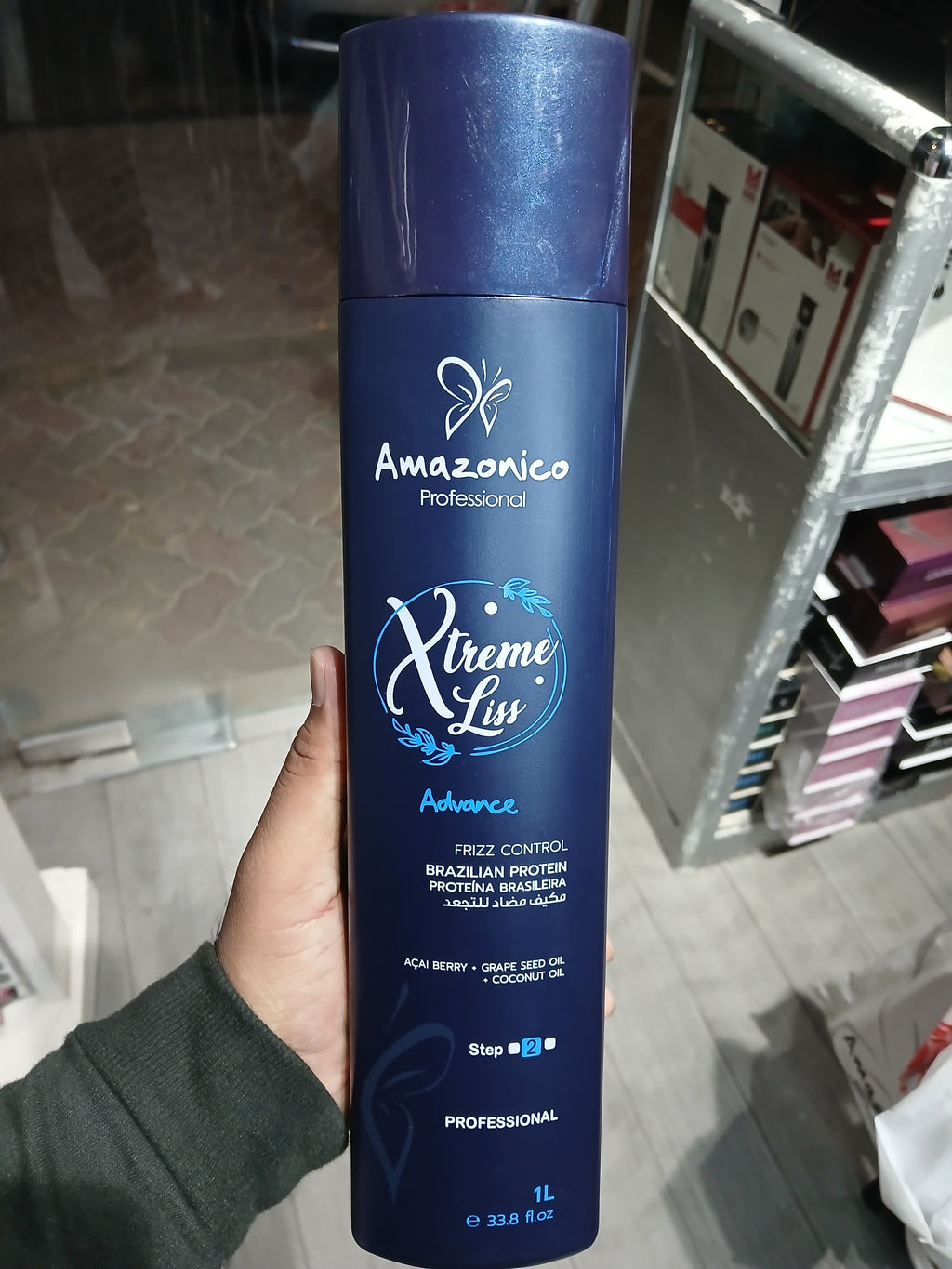 Amazonico Professional Xtreme Liss Advance Frizz Control Hair Treatment 1L – Smooth & Frizz-Free Hair UAE